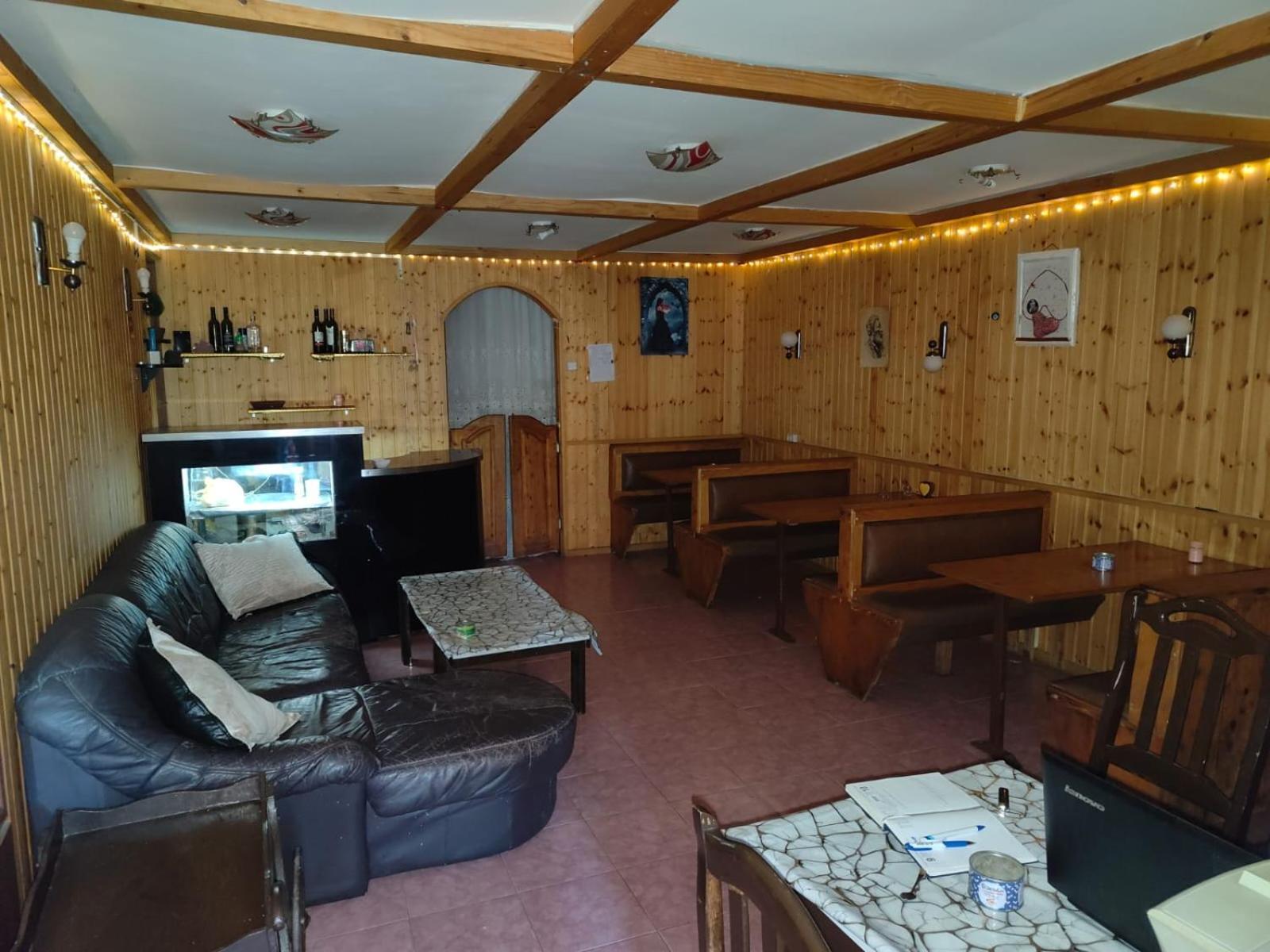 Hotel Nino And Ali Батумі Екстер'єр фото